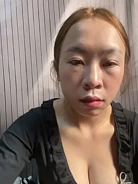 Stripchat cam girl Liplipne