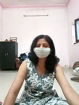 Stripchat cam girl Soniaji1