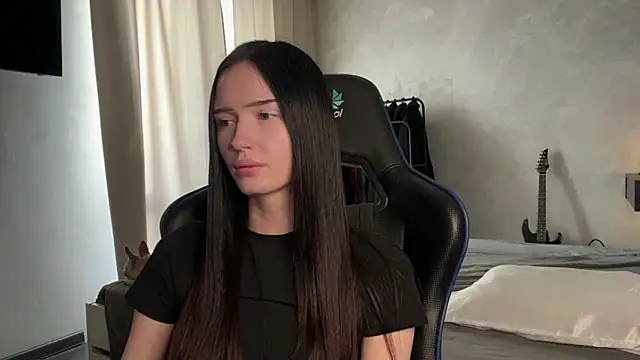 Stripchat cam girl MoranaNoir