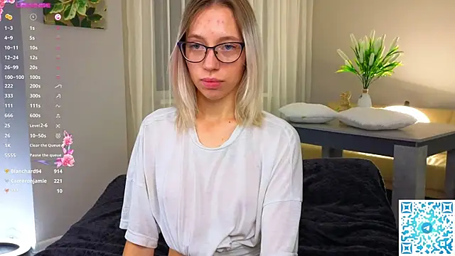 Stripchat cam girl NyxaThorn