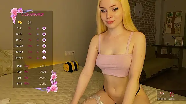 Stripchat cam girl Bee_and_mee