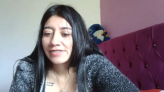 Stripchat cam girl TaylorLove-