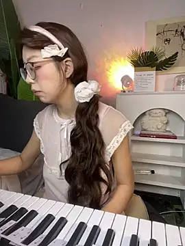 Stripchat cam girl xiao-e-66