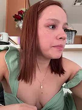 Stripchat cam girl Mrs_MrLove