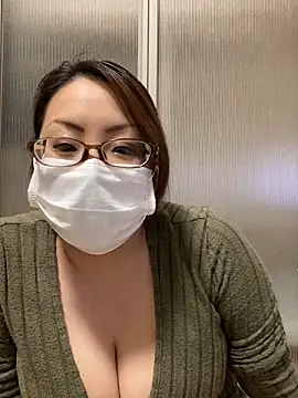 Stripchat cam girl Ayumi-n