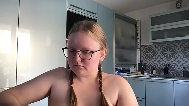 Stripchat cam girl lexie_lilacs