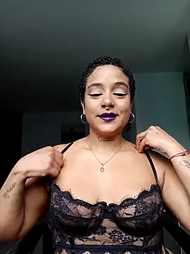 Stripchat cam girl Denisseharper01