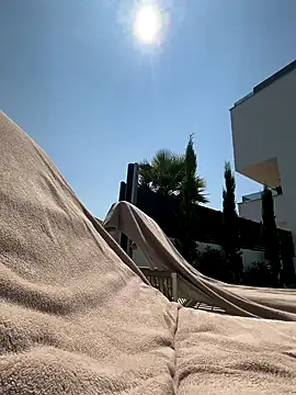 Stripchat cam girl blondi2077