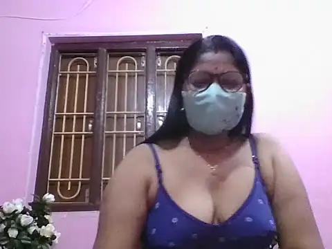 Stripchat cam girl kavya1