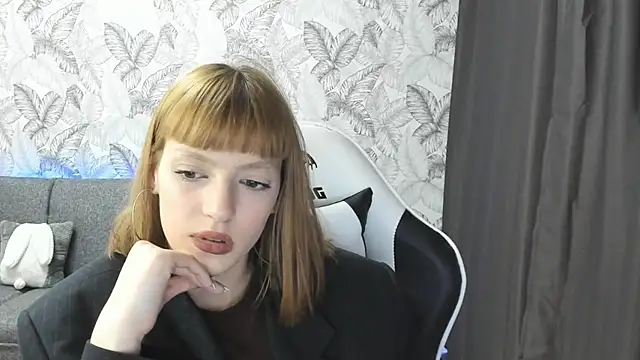 Stripchat cam girl LilyWerner