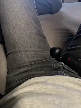 Thumbnail of aleexii_s - Stripchat live cam