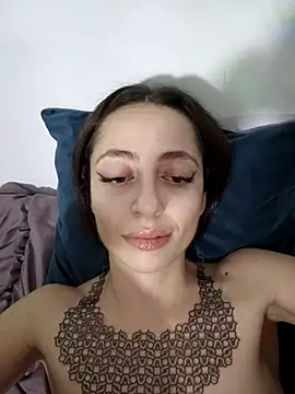 Stripchat cam girl SugarHighMelen