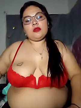 Stripchat cam girl kataleiasexihot19