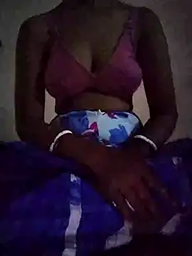 Stripchat cam girl beautynisha09