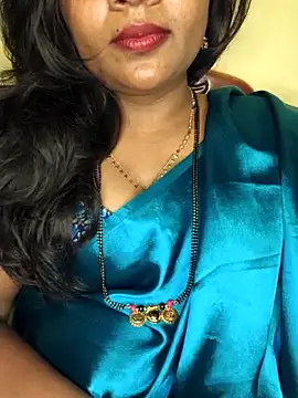 Thumbnail of ur_love_kannada1 - Stripchat live cam