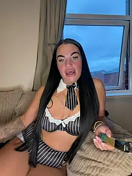 Stripchat cam girl Darkfantisyx