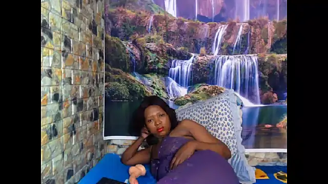 Stripchat cam girl ebonylust4u