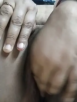 Stripchat cam girl pinkisaha75