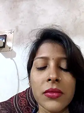 Thumbnail of Gud_girl_Nilu - Stripchat live cam