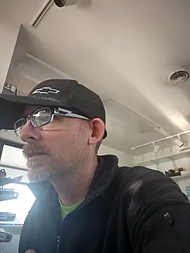 Stripchat cam girl MysteriousFire23