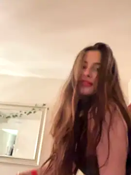 Stripchat cam girl madiisonx