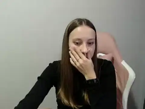 Stripchat cam girl CandyMi