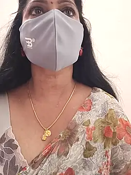 Stripchat cam girl shivani27