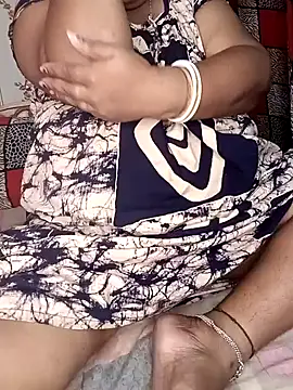 Stripchat cam girl SonaaMonaa