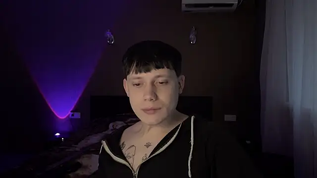 Stripchat cam girl ethan_sewer