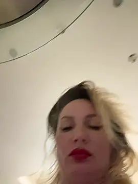 Stripchat cam girl Sweetrasp