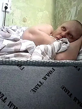 Stripchat cam girl Nicetomeetyou111