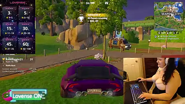 Stripchat cam girl FriskyFreya