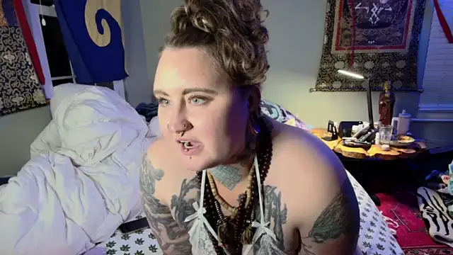 Stripchat cam girl tattoomaven