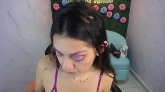 Stripchat cam girl Tiffany_a_