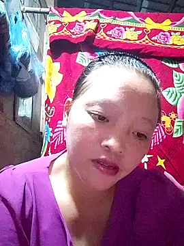 Stripchat cam girl Lvmm1