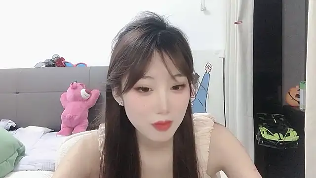 Stripchat cam girl HKxiaoyu