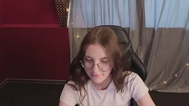 Stripchat cam girl VixenLight
