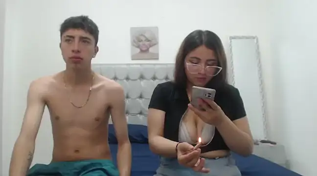 Stripchat cam girl andres_and_lorena