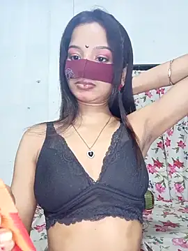 Stripchat cam girl Orna-1