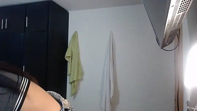 Stripchat cam girl Sexyschoolgirl19