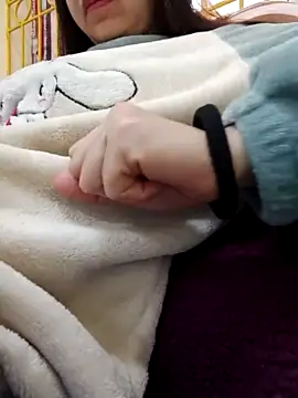 Stripchat cam girl Lindabigtits