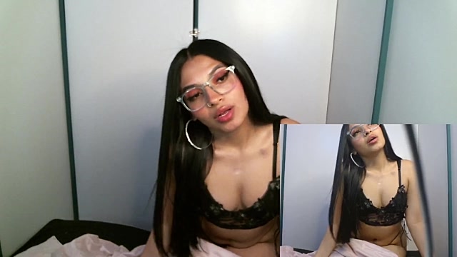 Stripchat cam girl sweet_lucy_0