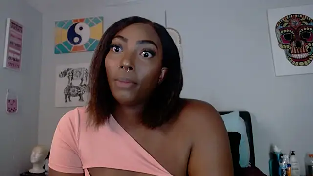 Stripchat cam girl LaylaAriana