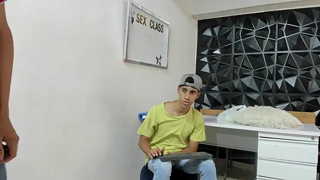 Stripchat cam girl Odie_hot03