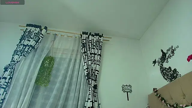 Stripchat cam girl KattyLatina