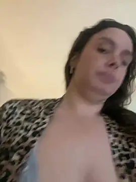 Stripchat cam girl Lethalpussy007