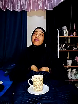 Stripchat cam girl kikigirlk