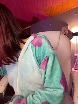 Stripchat cam girl Adhara_jonesss