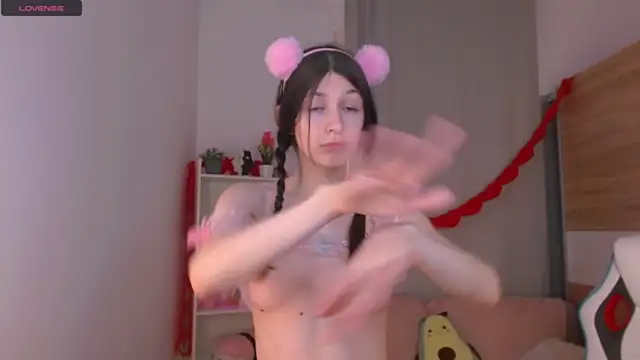 Stripchat cam girl MilanaMuri