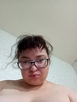 Stripchat cam girl Albina888